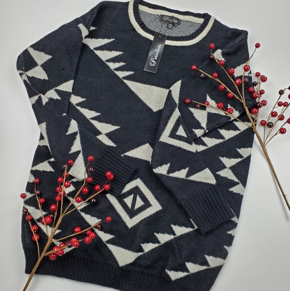 Aztec Sweater - Black & White Tribal Pullover - Picture 2 of 3